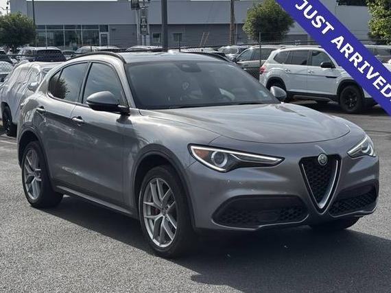 ALFA ROMEO STELVIO 2018 ZASFAKNN4J7B87962 image ALFA ROMEO STELVIO 2018 ZASFAKNN4J7B87962 image